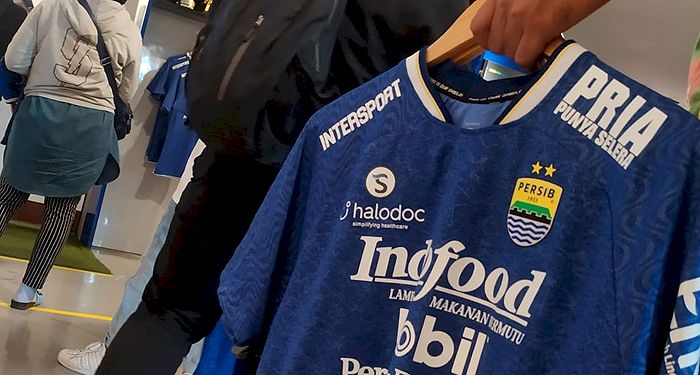 Persib Luncurkan Jersey Edisi Suporter, Cek Cara Pembelian dan Harganya di Sini